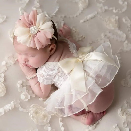 Flowers and Lace Newborn Photography Outfit